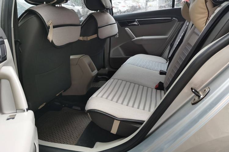 Used Volkswagen Gran Lavida 2013 1.6L Automatic Luxury Model
