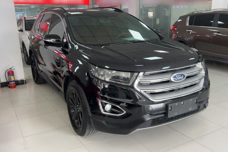 Used Ford Edge 2018 EcoBoost 245 Two-Wheel-Drive Platinum Edition 5 Seats
