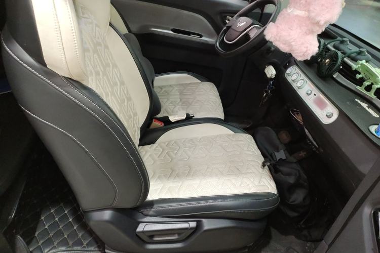 Used Wuling Hongguang MINIEV 2022 Macaron Premium Model – Lithium Iron Phosphate