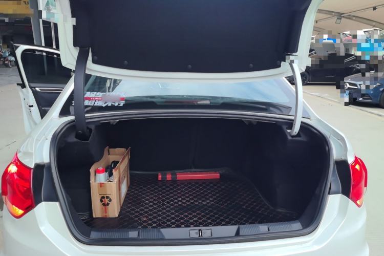 Used Citroen C4L 2015 1.8L Automatic Luxury Edition