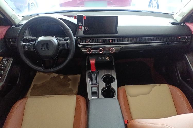 Used Honda Civic 2023 240TURBO CVT Dynamic Edition
