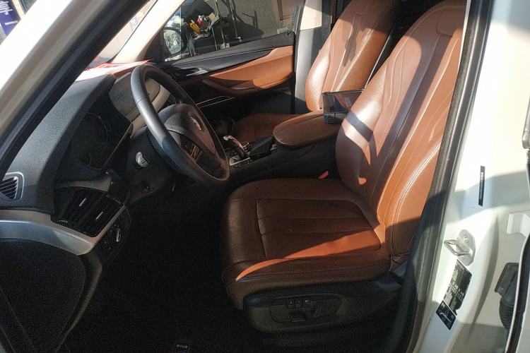 Used BMW X5 2015 xDrive35i U.S. specification
