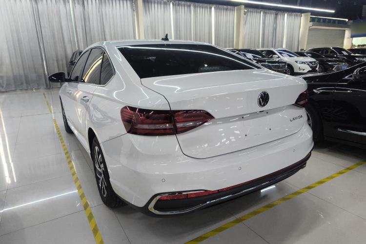 Used Volkswagen Lavida 2023 Revised Version 1.5L Automatic – Full-Option Edition