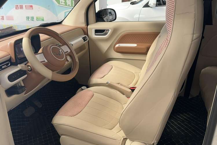 Used Wuling Hongguang MINIEV 2024 3rd Generation 215km Youth Edition