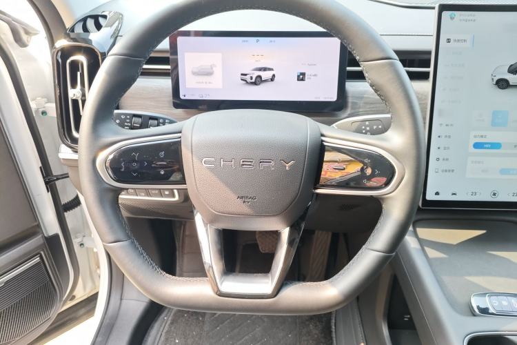 Used Chery Tiggo 7 C-DM 2025 1.5T 120KM Luxury Trim Steering Wheel