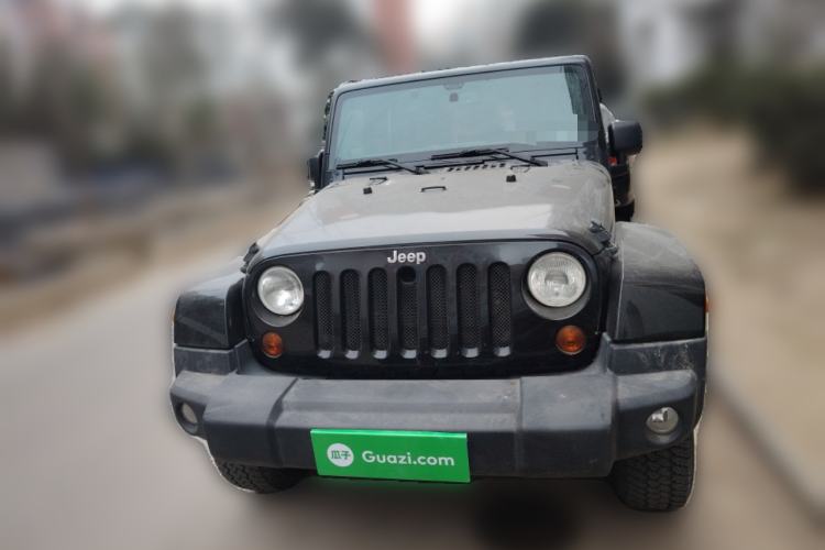 Used Jeep Wrangler 2013 3.6L Sahara Four-Door Edition
