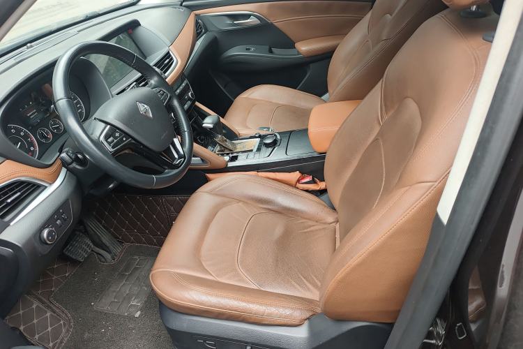 Used BORGWARD BX7 2016 28T Two-Wheel Drive Luxury Version 5 Seats
