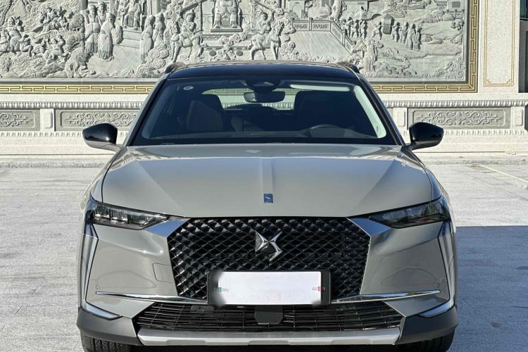 Used DS 4 2023 1.6T Château de Versailles CROSS Edition