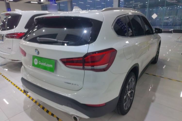 Used BMW X1 2021 Restyled sDrive25Li Leading Edition
