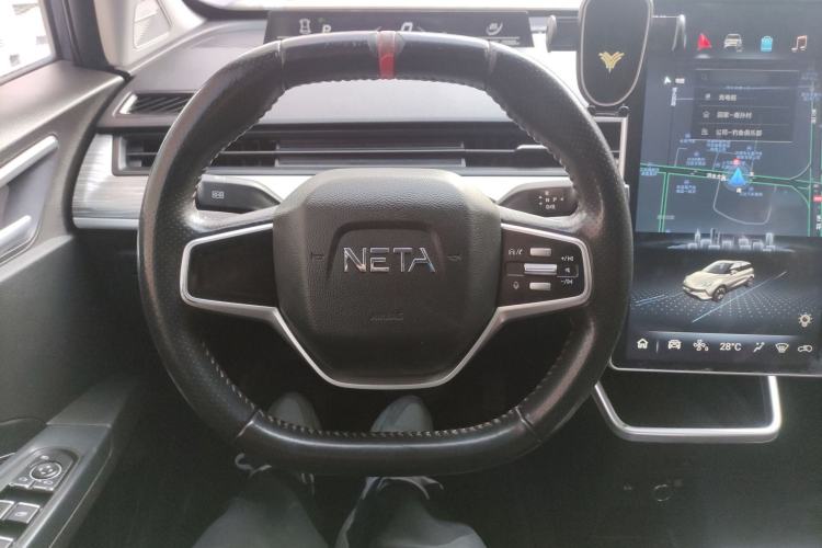 Used NETA V 2022 Chao 300 Lite Lithium Iron Phosphate Steering Wheel