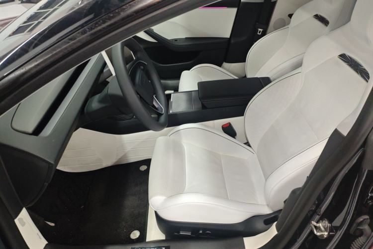 Used Tesla Model 3 2024 High-Performance All-Wheel-Drive Version
