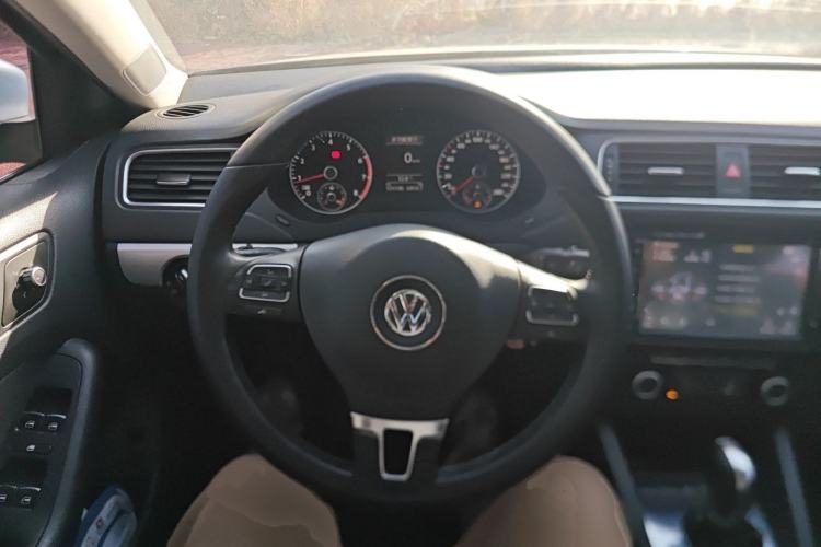 Used Volkswagen Sagitar 2013 1.4 TSI BlueMotion Edition