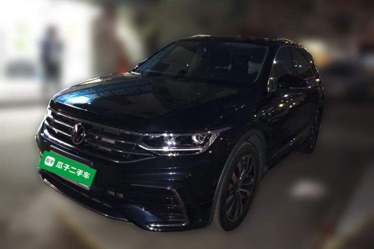 Used Volkswagen Tiguan L 2023 Facelifted 380TSI Automatic All-Wheel Drive R-Line Plus Version 7-Seater