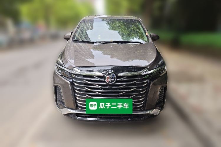 Used Buick GL8 2023 Land Executive Class Comfort Model