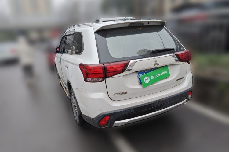 Used Mitsubishi Outlander 2016 2.4L 4x4 Elite Edition 5 Seats