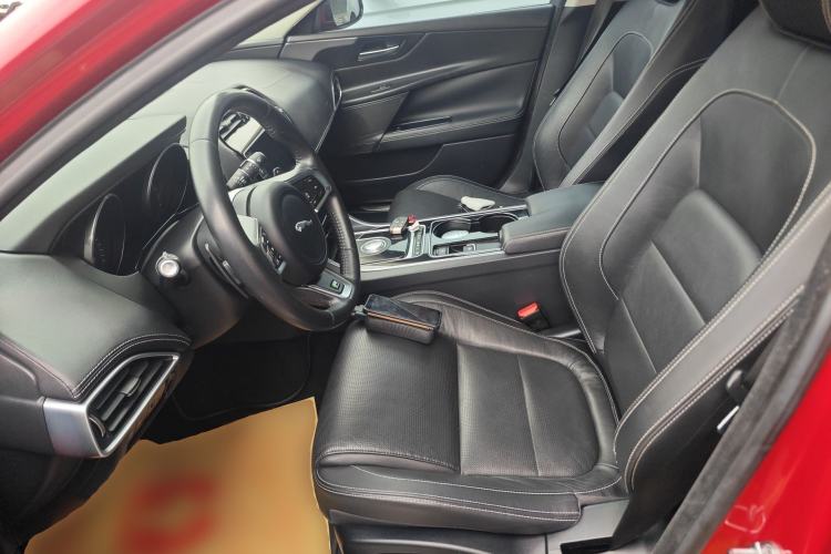 Used Jaguar XE 2015 2.0T 200 PS R-Sport