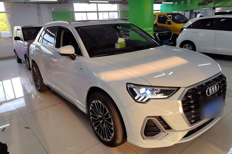 Used Audi Q3 2020 35 TFSI Fashion Dynamic Model
