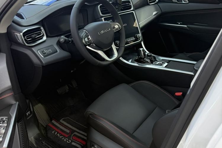 Used Lynk & Co 01 2019 2.0T Four-Wheel Drive Genie Pro Version China VI Standard