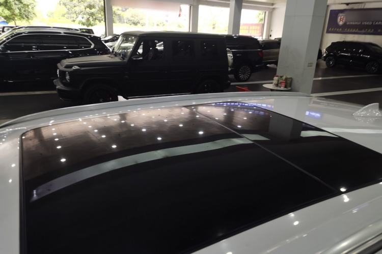 Used BMW X5 2018 xDrive28i Roof