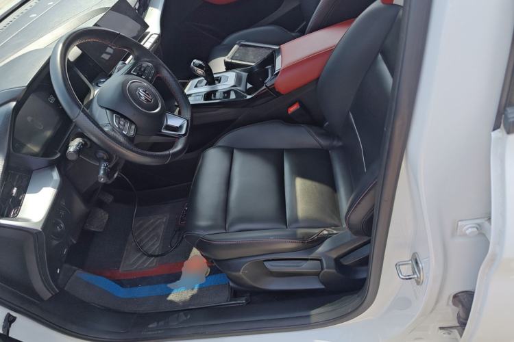 Used MG 5 2021 Revised 300TGI DCT Qingshè Luxurious Enjoyment Edition
