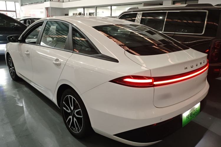 Used Roewe D6 2025 450km Deluxe Edition