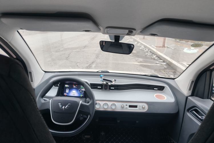 Used Wuling Hongguang MINIEV 2021 Macaron Fashion Model Lithium Iron Phosphate