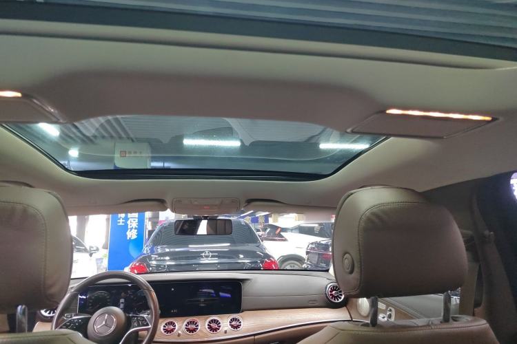 Used Mercedes-Benz E-Class 2022 E 300 L Luxury Model Headliner