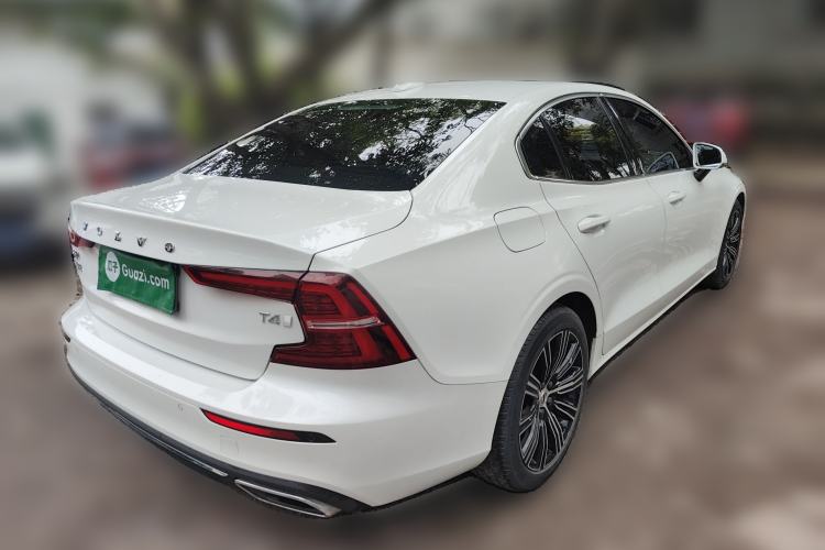 Used Volvo S60 2020 T4 Zhiyuan Luxury Edition