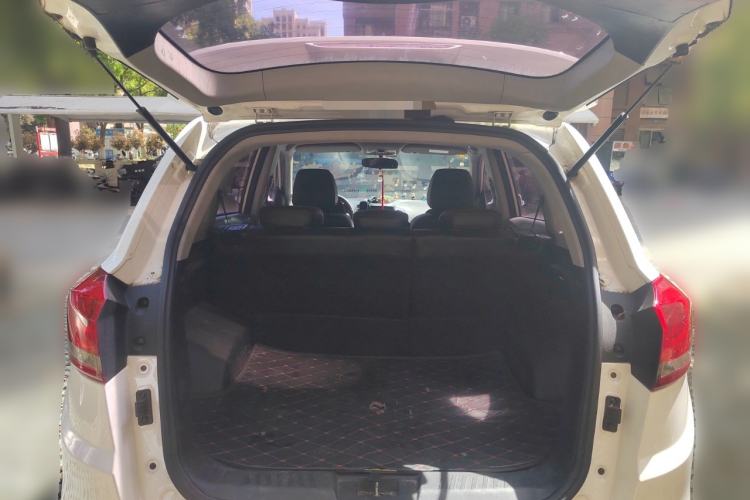 Used Chery Tiggo 5 2016 2.0L Manual Jiayue Trust Edition Trunk