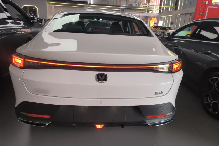 Used CHANGAN Eado PHEV 2025 Smart New Blue Whale 145KM Battleship Edition