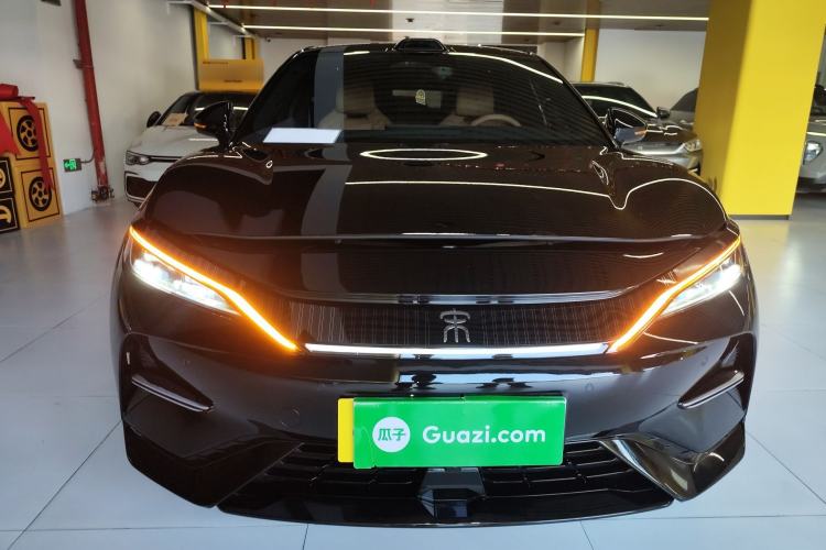 Used BYD Song L EV 2025 Intelligent Driving Version 662 km LiDAR Excellence Edition
