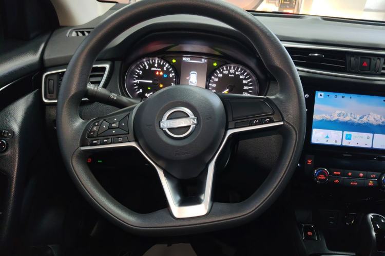 Used Nissan Qashqai 2023 Classic 2.0L CVT XV Comfort Edition