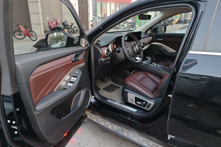 Used Wey VV6 2021 2.0T Two-Wheel Drive Smart Plus
