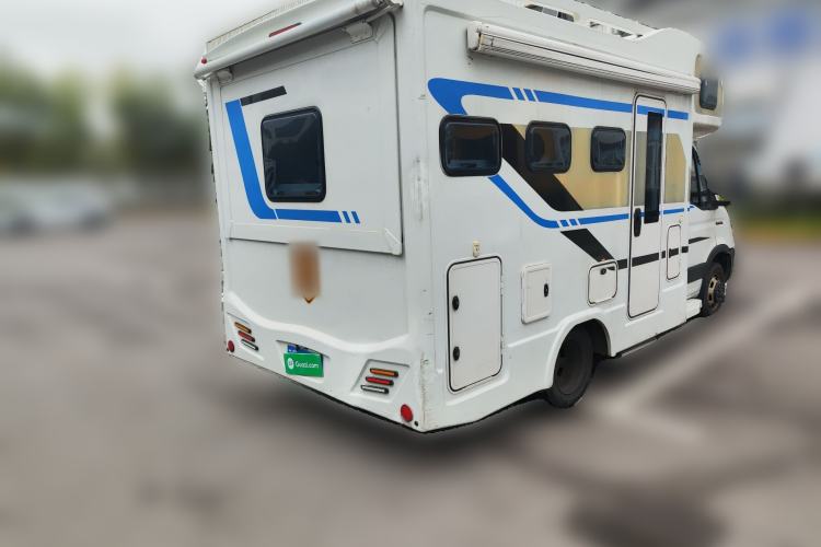 Used Iveco Eurocargo 2021 3.0T Automatic M1 Dedicated Platform Long Wheelbase High Roof Side-Sliding Doors F1C
