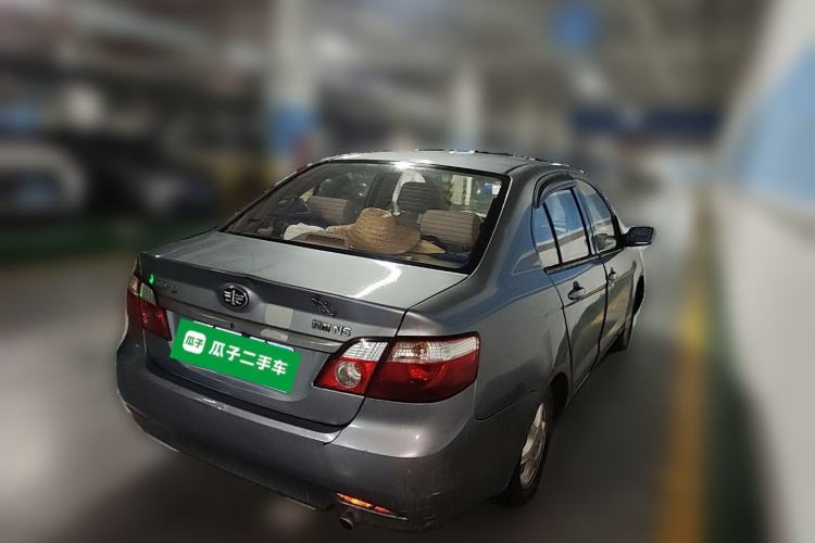 Used FAW Xiali N5 2011 1.0L Manual Standard Edition
