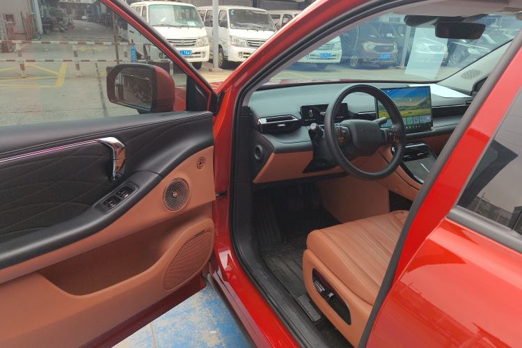 Used AION V 2024 Aion Tyrannosaurus 650 LiDAR Edition