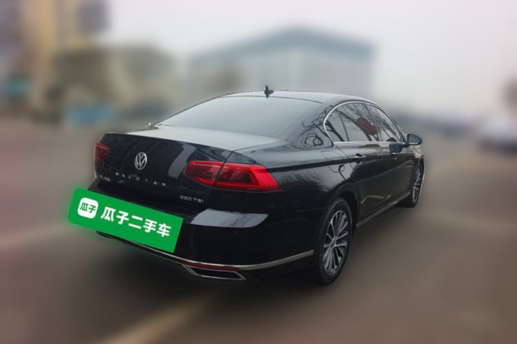 Used Volkswagen Magotan 2020 330TSI DSG Luxury Edition Rear Right 45 Deg