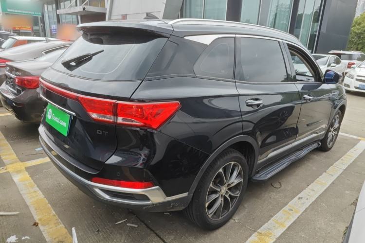 Used Zotye T500 2018 1.5T Manual Luxury Model Rear Right 45 Deg