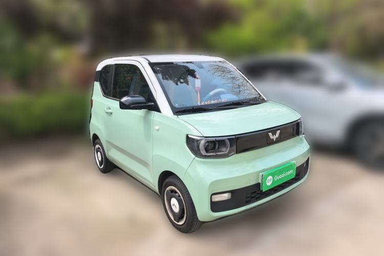 Used Wuling Hongguang MINIEV 2021 Macaron Fashion Model Lithium Iron Phosphate Front Right 45 Deg