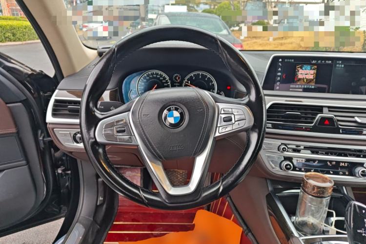 Used BMW 7 Series 2017 730Li Leading Model
