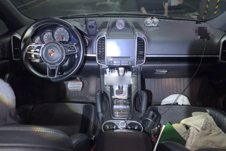 Used Porsche Cayenne 2016 Cayenne Platinum Edition 3.0T
