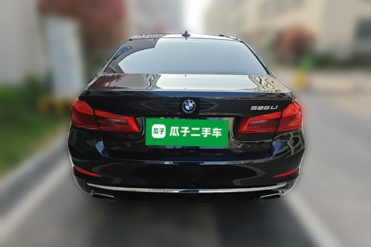 Used BMW 5 Series 2018 525Li Luxury Package
