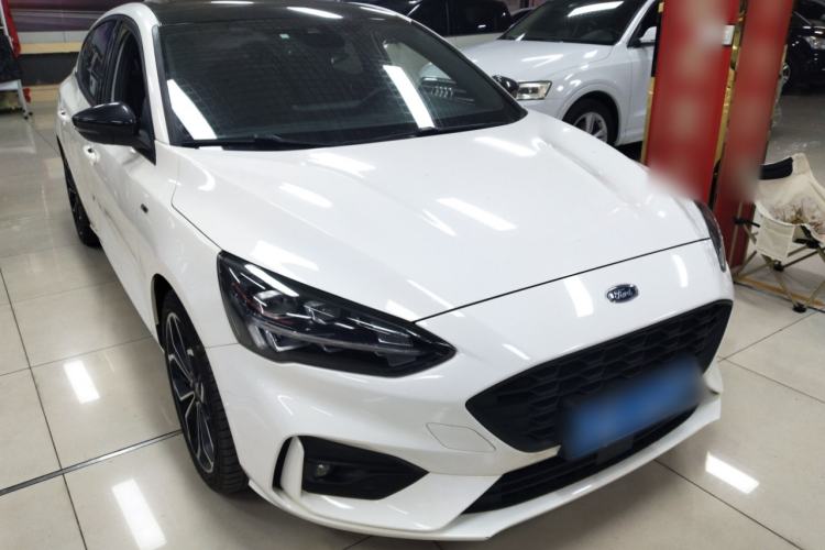 Used Ford Focus 2021 Sedan EcoBoost 180 Automatic ST Line