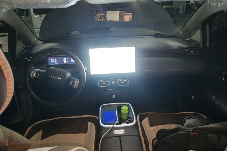 Used AION UT 2025 330 Starlight Edition
