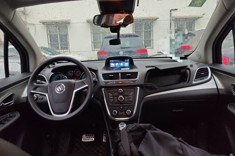 Used Buick Encore 2014 1.4T Automatic Two-Wheel Drive Urban Elite Model Center Console