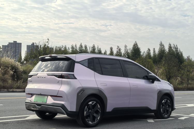 Used AION Y 2022 70 Intelligent Edition Lithium Iron Phosphate
