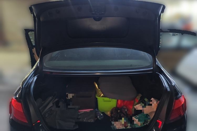 Used BMW 5 Series 2013 525Li Leading Model
