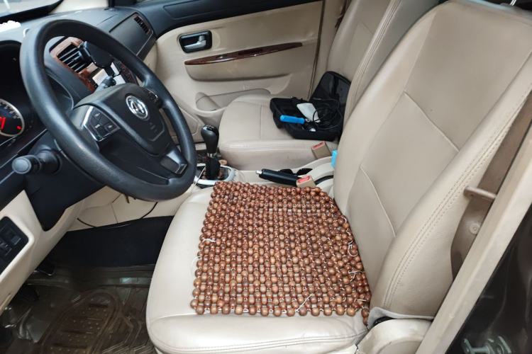 Used Dongfeng Fengon 2013 1.5L Manual Comfort Version DK15 Left Front Seat