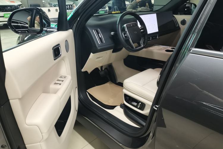 Used Li Auto L7 2024 MAX Model
