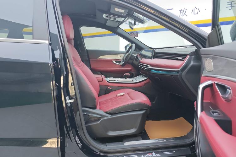 Used JETOUR X70 PLUS 2023 1.5T DCT Brave PLUS 5-Seater